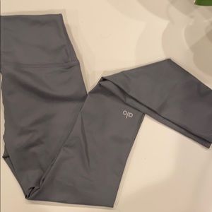 Alo Leggings